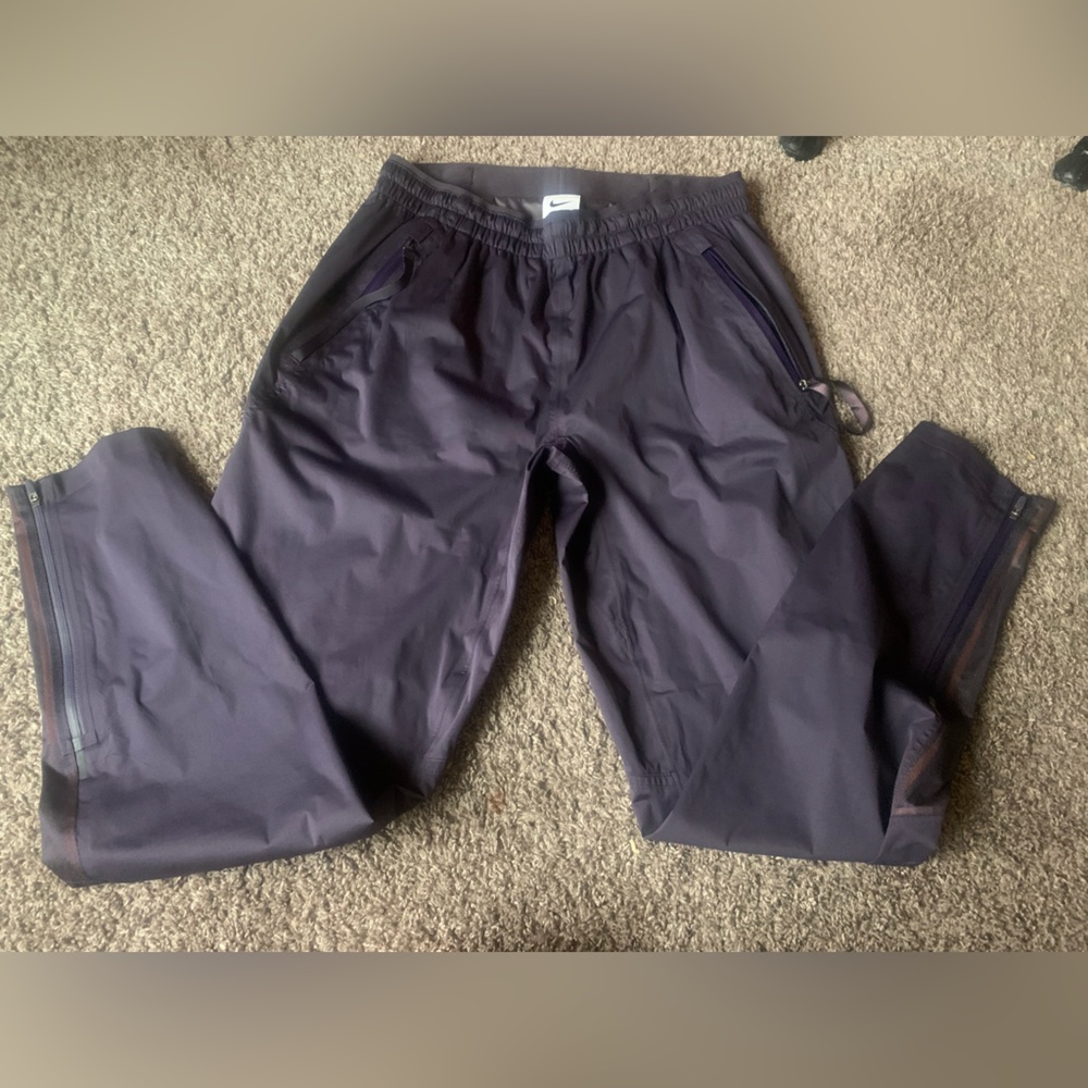 Nike storm fit pants